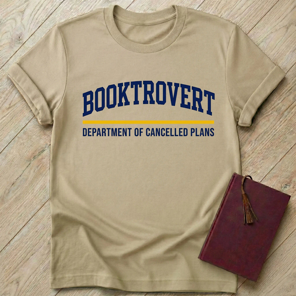 Booktrovert T-Shirt