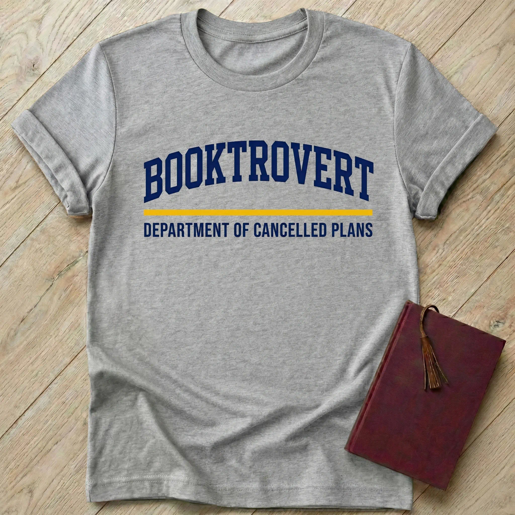 Booktrovert T-Shirt